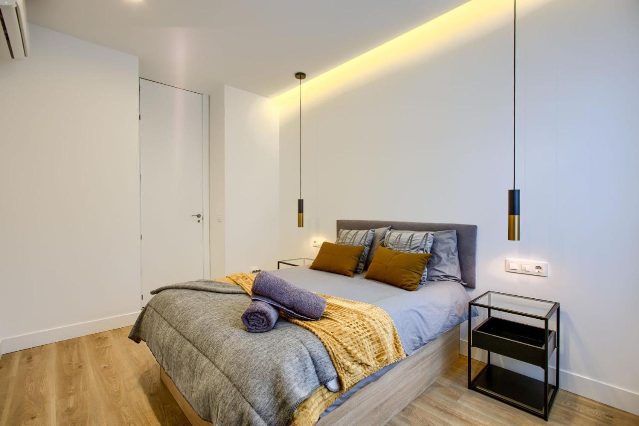 El Cielo: Lujoso Atico En Madrid Centro Apartment Luaran gambar